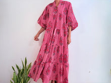 Cargar imagen en el visor de la galería, TOSCANA DRESS - FUCCIA
