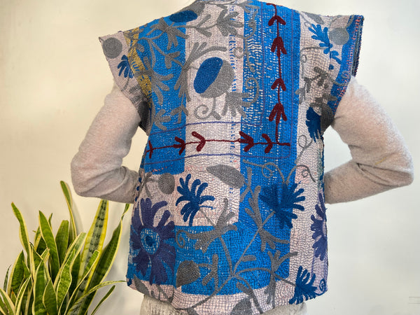 OLIVIA VEST 23