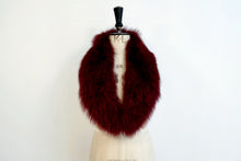 Load image into Gallery viewer, FOX COLLAR CLIPS - BURGUNDY
