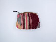 Charger l'image dans la galerie, KILIM PURSE - 25
