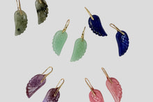 Cargar imagen en el visor de la galería, WINGS EARRING - GREEN
