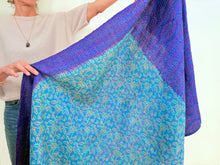 Cargar imagen en el visor de la galería, SILK SCARF 10
