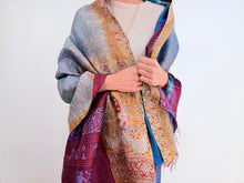 Cargar imagen en el visor de la galería, SILK SCARF 11
