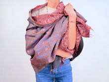Cargar imagen en el visor de la galería, SILK SCARF 14
