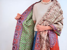 Cargar imagen en el visor de la galería, SILK SCARF 17
