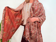 Cargar imagen en el visor de la galería, SILK SCARF 15
