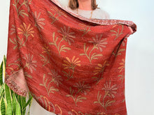 Cargar imagen en el visor de la galería, SILK SCARF 15
