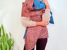 Cargar imagen en el visor de la galería, SILK SCARF 20
