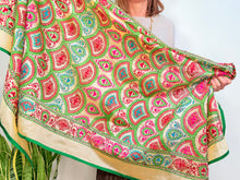 Cargar imagen en el visor de la galería, EMBROIDERY SILK SCARF 31
