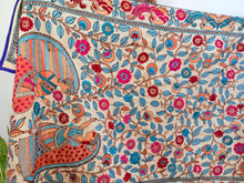 Cargar imagen en el visor de la galería, EMBROIDERY SILK SCARF 26
