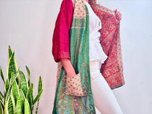 Charger l'image dans la galerie, MEDIUM KIMONO SILK 1
