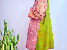 Lade das Bild in den Galerie-Viewer, LANGER KIMONO SEIDE 6
