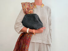 Load image into Gallery viewer, FLORENCIA CLUTCH BAG - BLACK
