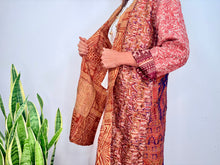 Lade das Bild in den Galerie-Viewer, LANGER KIMONO SEIDE 6
