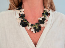 Cargar imagen en el visor de la galería, BOUQUET NECKLACE - 6
