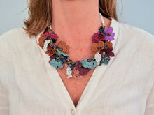 Cargar imagen en el visor de la galería, BOUQUET NECKLACE - 8

