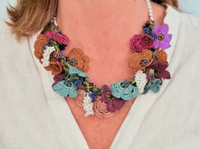 Cargar imagen en el visor de la galería, BOUQUET NECKLACE - 8
