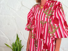 Lade das Bild in den Galerie-Viewer, SAINT-TROPEZ - ROTES GESTREIFTES KLEID
