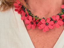 Cargar imagen en el visor de la galería, BOUQUET NECKLACE - 11
