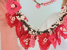 Cargar imagen en el visor de la galería, BOUQUET NECKLACE - 15
