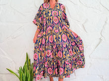 Lade das Bild in den Galerie-Viewer, SAINT-TROPEZ - BLAUES KLEID
