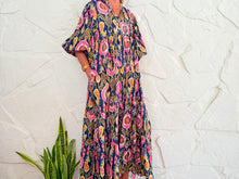 Lade das Bild in den Galerie-Viewer, SAINT-TROPEZ - BLAUES KLEID
