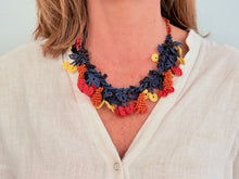 Cargar imagen en el visor de la galería, BOUQUET NECKLACE - 16
