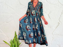 Lade das Bild in den Galerie-Viewer, TOSCANA KLEID - KOBALT
