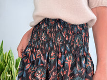 Charger l'image dans la galerie, INDIGO SKIRT - BLUE TREES
