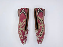 Carica l'immagine nel visualizzatore di Gallery, KILIM SHOES 39 - 3
