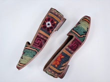 Carica l'immagine nel visualizzatore di Gallery, KILIM SHOES 41 - 1
