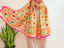 Cargar imagen en el visor de la galería, EMBROIDERY SILK SCARF 23
