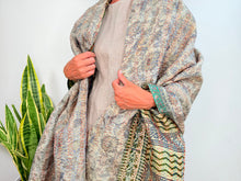 Cargar imagen en el visor de la galería, SILK SCARF 3
