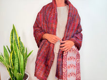 Cargar imagen en el visor de la galería, SILK SCARF 4
