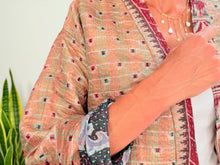 Cargar imagen en el visor de la galería, SHORT KIMONO SILK 15
