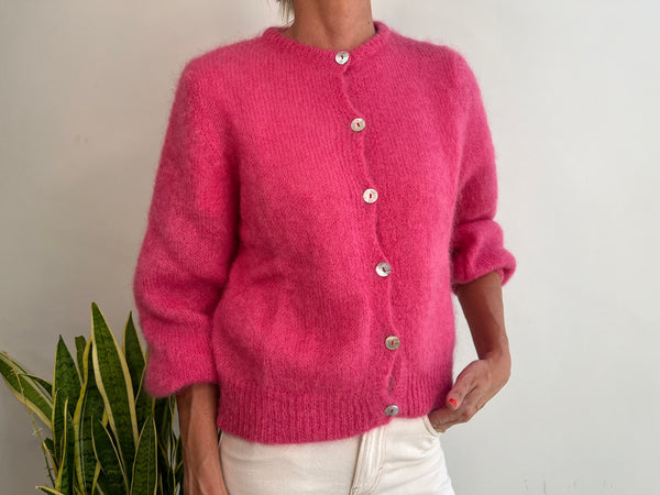 MOHAIR BUTTON CARDIGAN - PINK