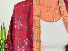 Load image into Gallery viewer, SHORT KIMONO SILK 18
