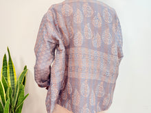 Lade das Bild in den Galerie-Viewer, SEIDENKIMONO-SHORTS 19
