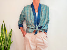 Load image into Gallery viewer, SHORT KIMONO SILK 20

