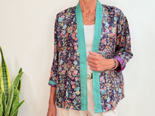 Load image into Gallery viewer, SHORT KIMONO SILK 26
