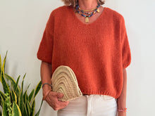 Lade das Bild in den Galerie-Viewer, MARGOT ALPACA JUMPER - ORANGE
