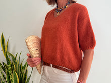 Lade das Bild in den Galerie-Viewer, MARGOT ALPACA JUMPER - ORANGE
