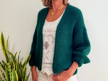 Lade das Bild in den Galerie-Viewer, LU MOHAIR BOLERO - GREEN
