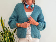 Lade das Bild in den Galerie-Viewer, LU MOHAIR BOLERO - TURQUOISE
