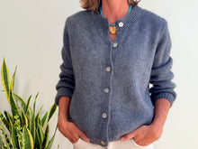 Lade das Bild in den Galerie-Viewer, CAROLINE MOHAIR CARDIGAN - GREY
