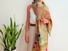 Cargar imagen en el visor de la galería, EMBROIDERY SILK SCARF 26
