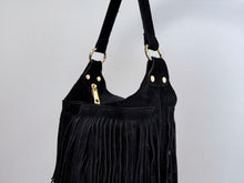 Cargar imagen en el visor de la galería, FRINGE BAG - BLACK
