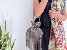 Lade das Bild in den Galerie-Viewer, BOMBAY BAG - GREY
