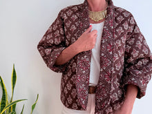Cargar imagen en el visor de la galería, MINI BLOCK PRINT JACKET - BROWN
