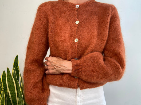 MOHAIR BUTTON CARDIGAN - BROWN